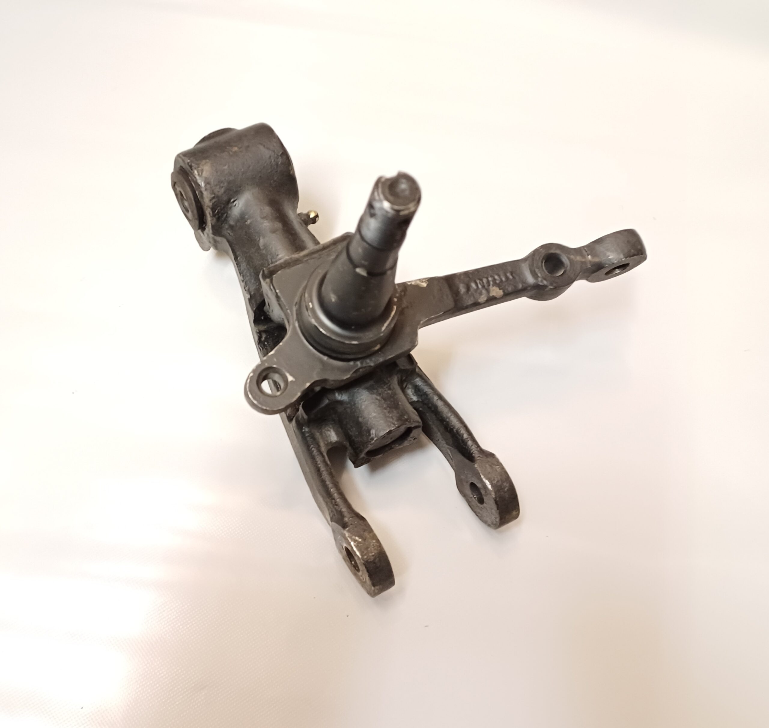 Achsschenkel komplett rechts 500/1 (Konus 11,4mm)